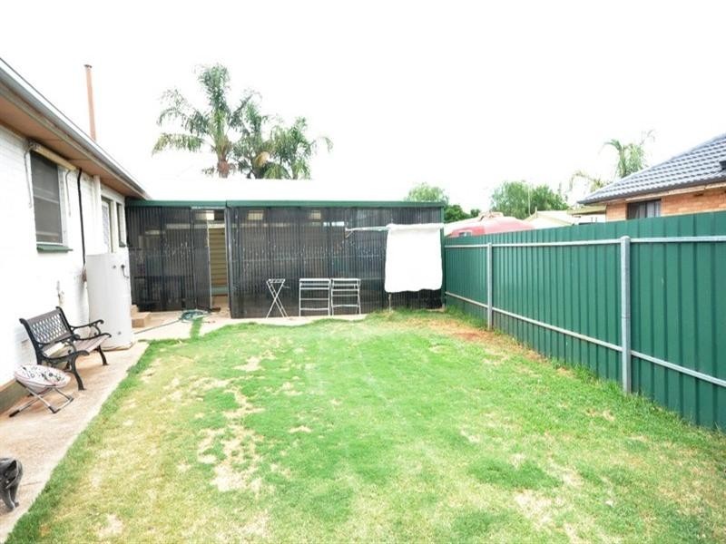 49 Hanson Road, Elizabeth Downs SA 5113