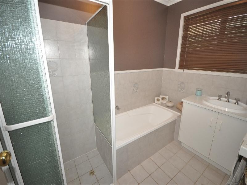 5 Kensington Mews, Hillbank SA 5112