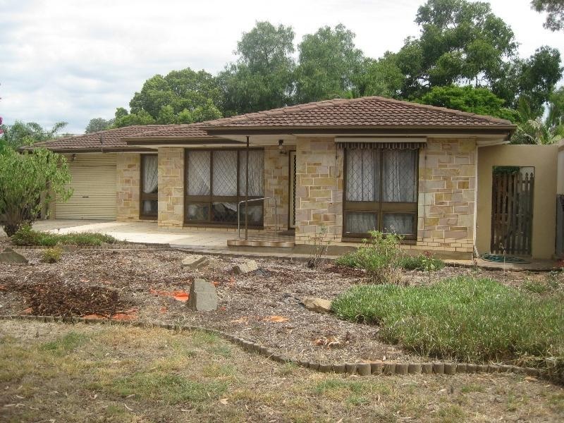28 Leslie McIntyre Road, Salisbury Downs SA 5108