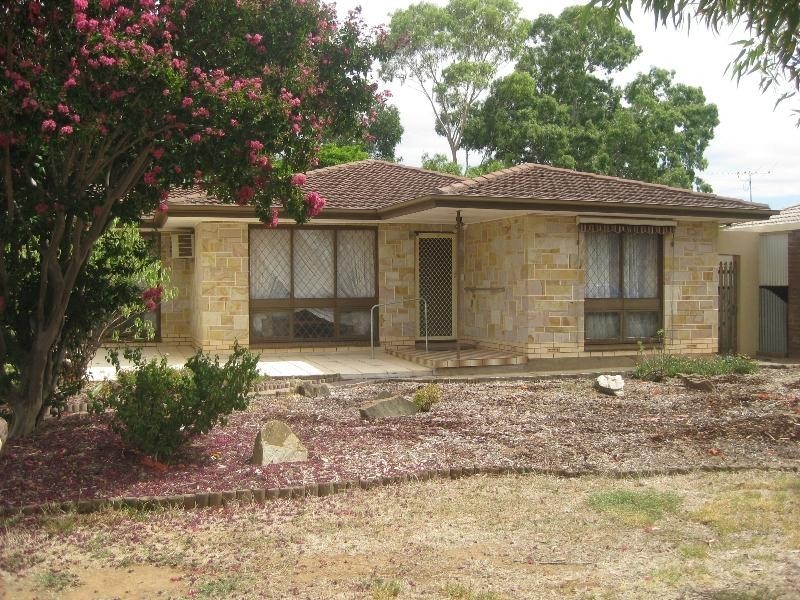 28 Leslie McIntyre Road, Salisbury Downs SA 5108