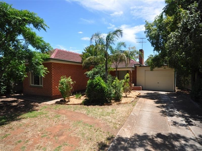 17 .Hamblynn Road, Elizabeth Downs SA 5113