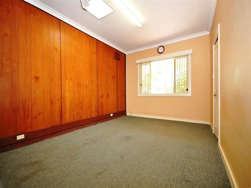 17 .Hamblynn Road, Elizabeth Downs SA 5113