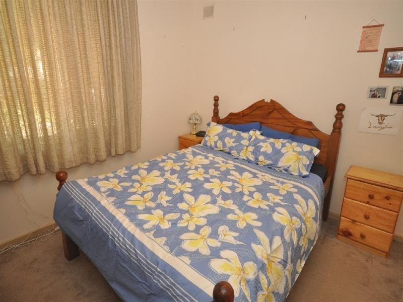 52 Campbell Road, Elizabeth Downs SA 5113