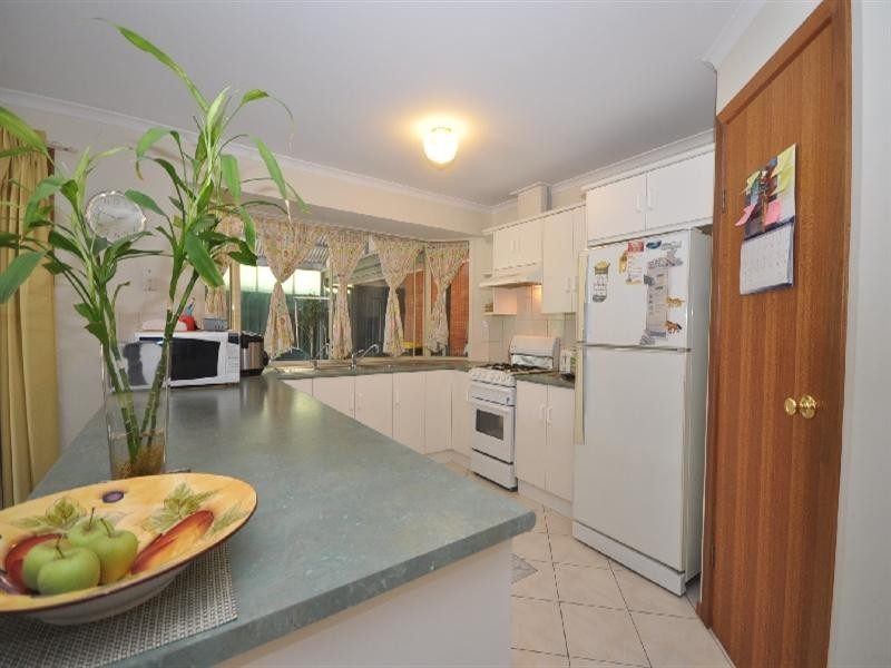 36 Snell Avenue, Hillbank SA 5112