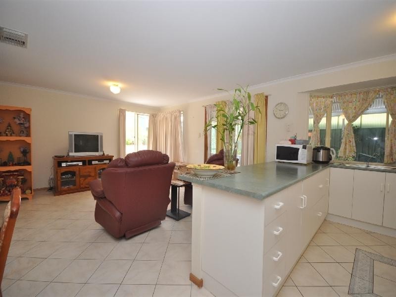 36 Snell Avenue, Hillbank SA 5112