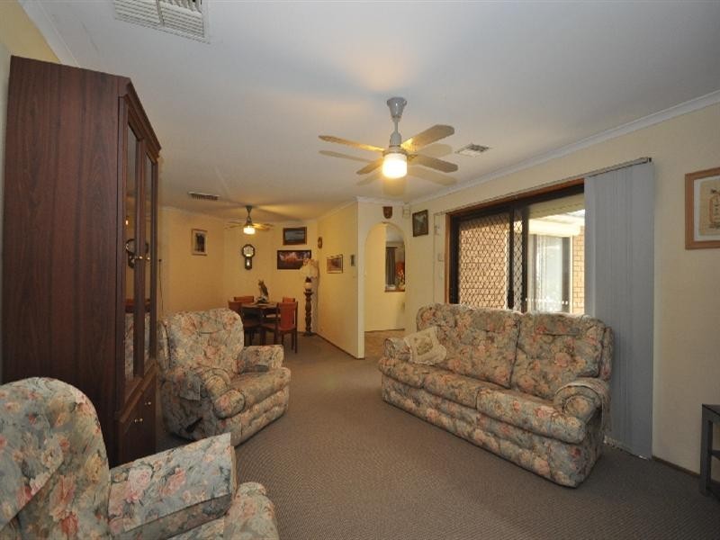 14 Hillier Court, Andrews Farm SA 5114