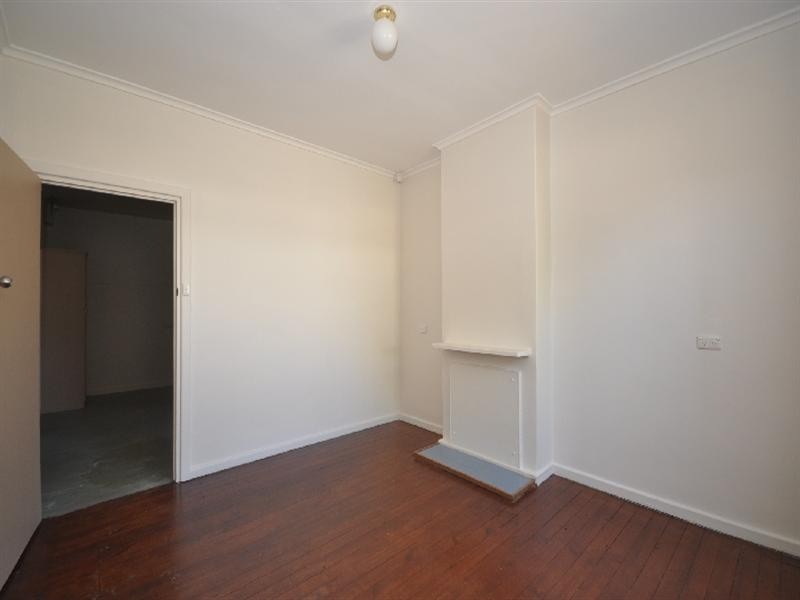 5 Jeffries Road, Elizabeth South SA 5112