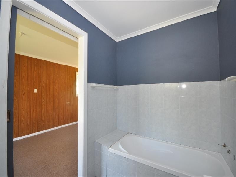 5 Jeffries Road, Elizabeth South SA 5112