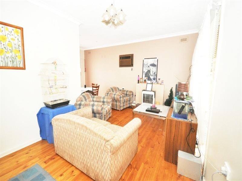 17 Shillabeer Road, Elizabeth Park SA 5113