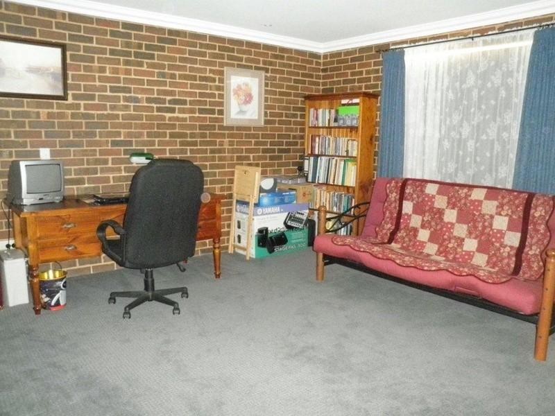 2 Duregon Street, Stirling North SA 5710