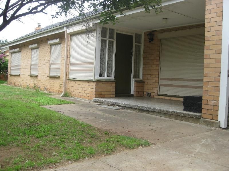 227 Main North Road, Elizabeth Grove SA 5112