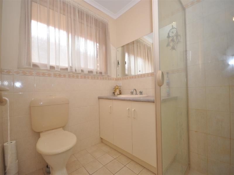 11 Madeline Court, Burton SA 5110