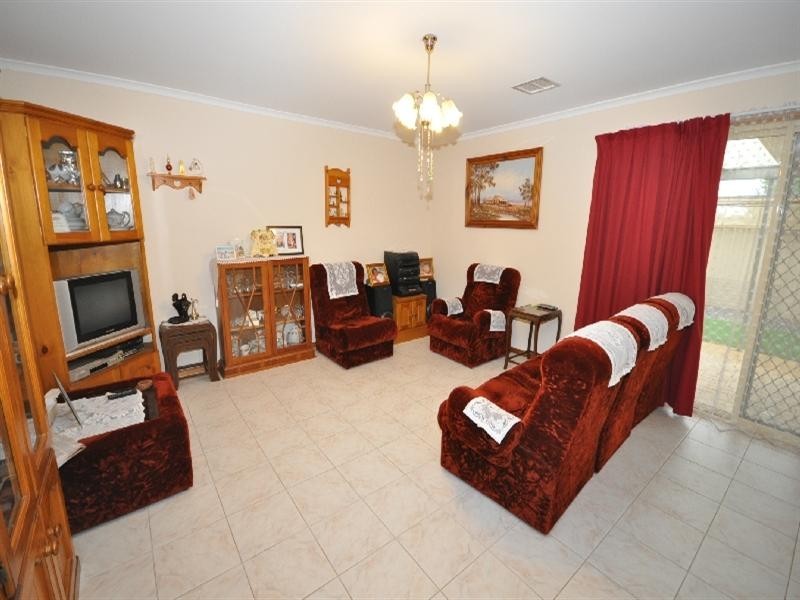 4 Costa Court, Salisbury Plain SA 5109