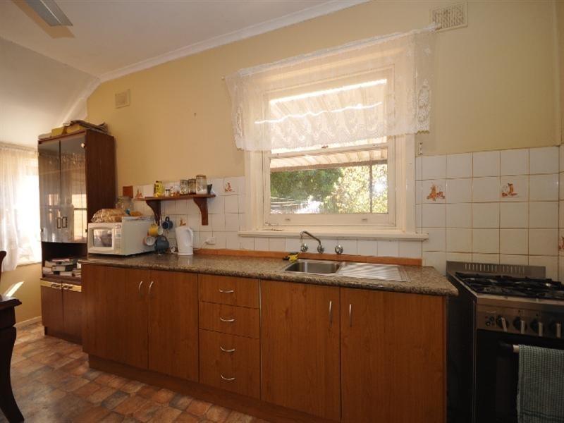 16 Ashfield Road, Elizabeth SA 5112