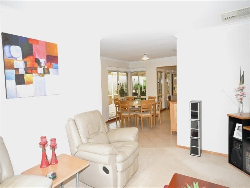 16 Kingate Boulevard, Blakeview SA 5114