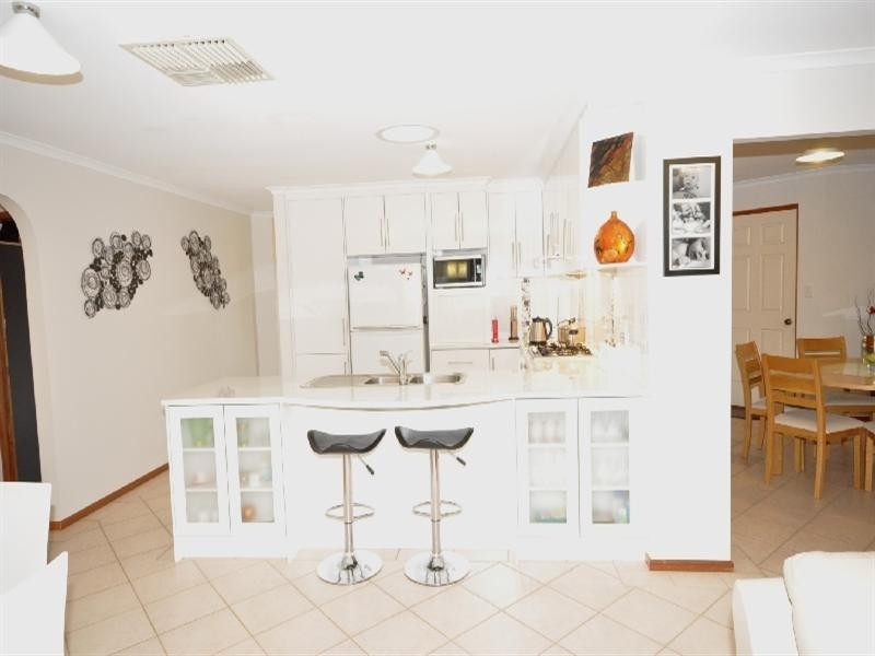 16 Kingate Boulevard, Blakeview SA 5114