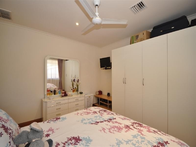 43 Seavington Road, Elizabeth Park SA 5113