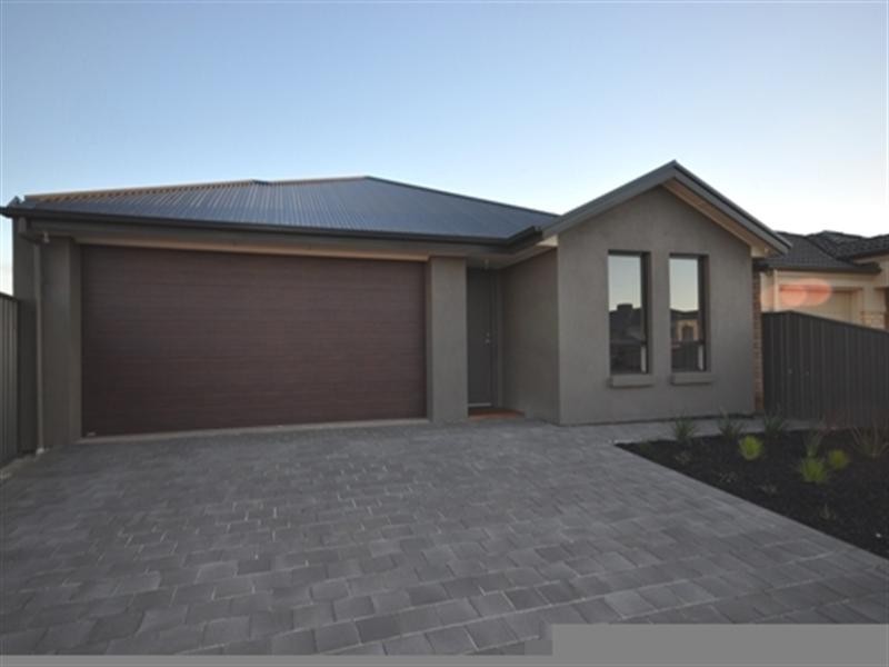 5 Lonsdale Crescent, Andrews Farm SA 5114
