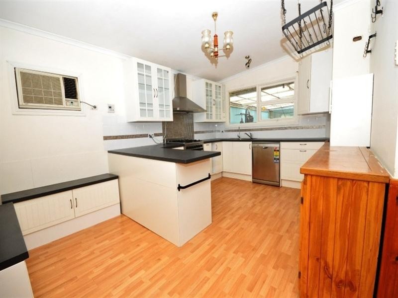 10. Hayles Road, Elizabeth Park SA 5113