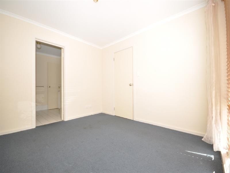 18 Hamra Drive, Smithfield SA 5114