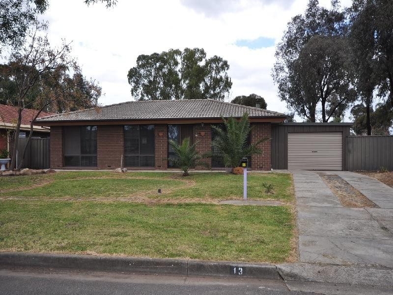 13 Taarnby Drive, Salisbury Downs SA 5108