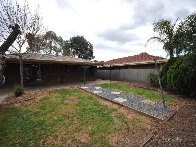 13 Taarnby Drive, Salisbury Downs SA 5108