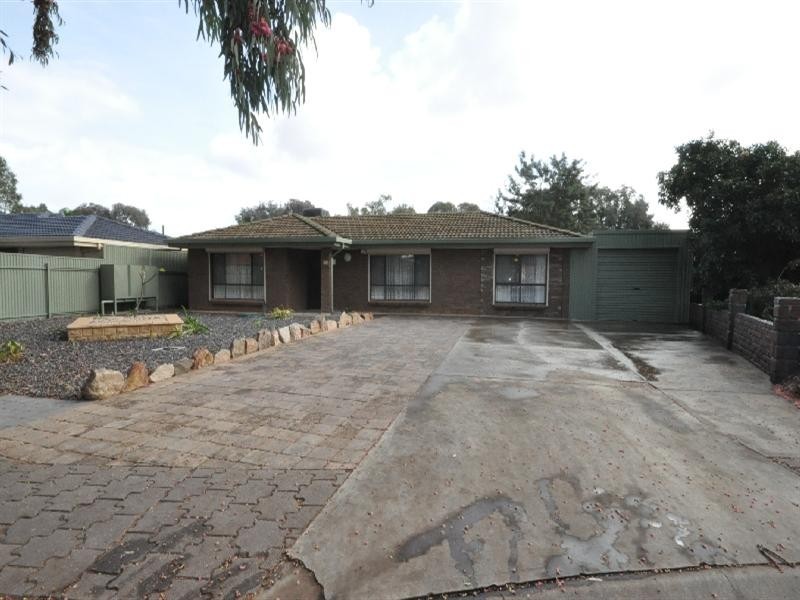 15 Matthew Court, Paralowie SA 5108