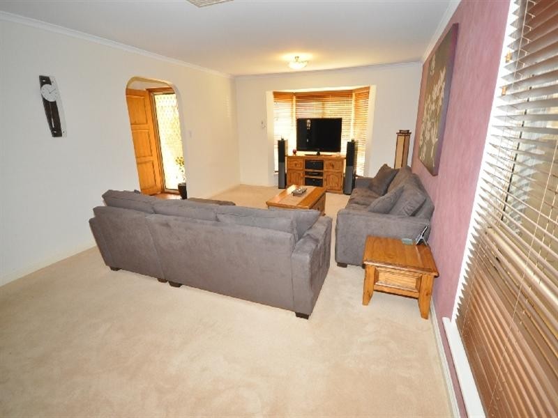 23 Kingate Boulevard, Blakeview SA 5114