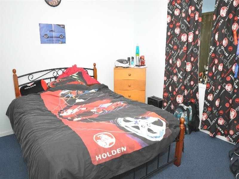 8 Gluford Court, Andrews Farm SA 5114