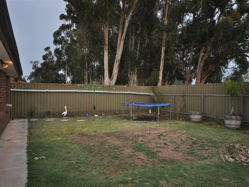 8 Gluford Court, Andrews Farm SA 5114