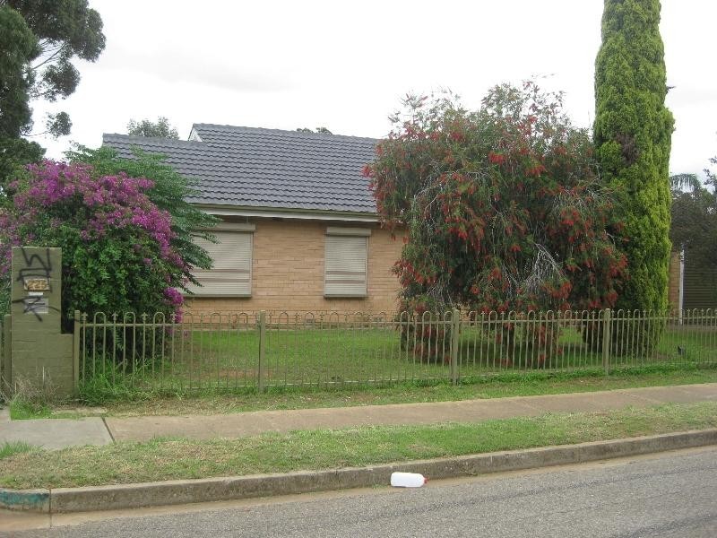 227 Main North Road, Elizabeth Grove SA 5112