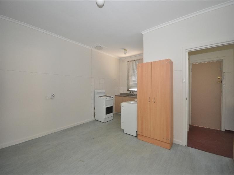 5 Jeffries Road, Elizabeth South SA 5112