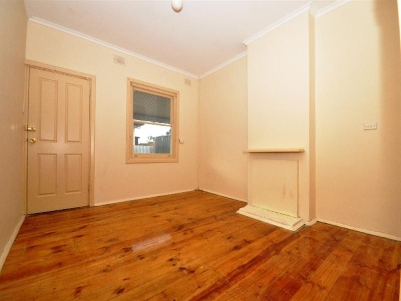 7 Hogarth Road, Elizabeth South SA 5112