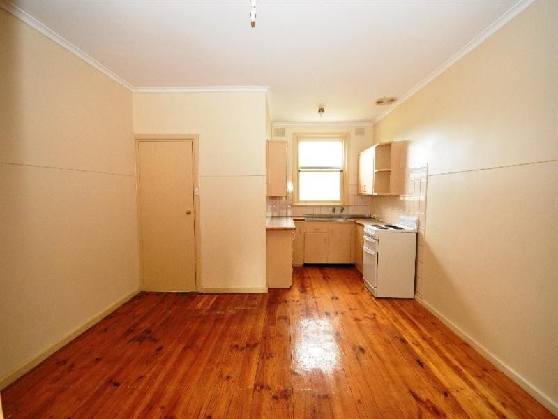 7 Hogarth Road, Elizabeth South SA 5112