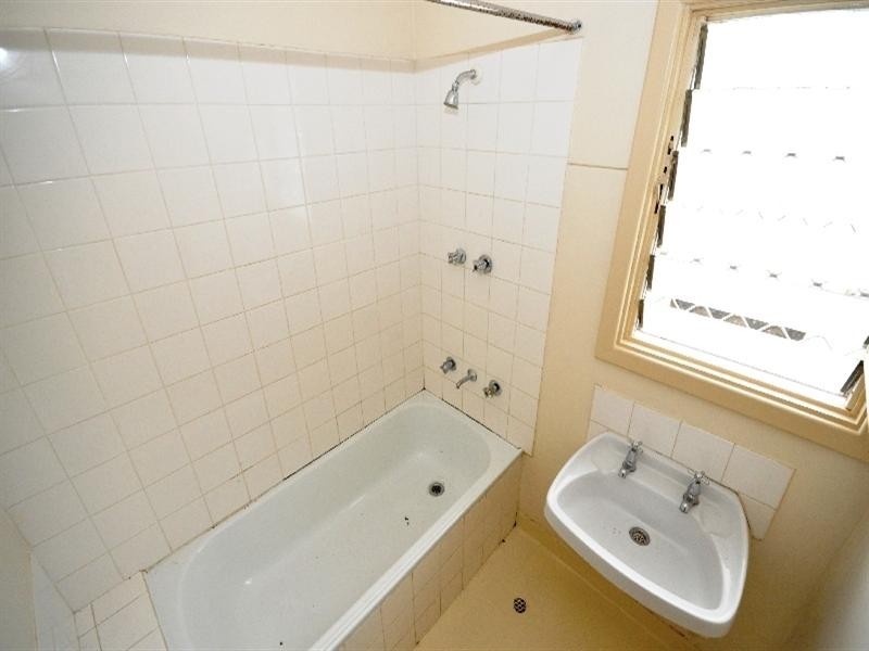 7 Hogarth Road, Elizabeth South SA 5112