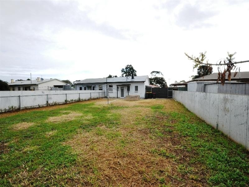 7 Hogarth Road, Elizabeth South SA 5112