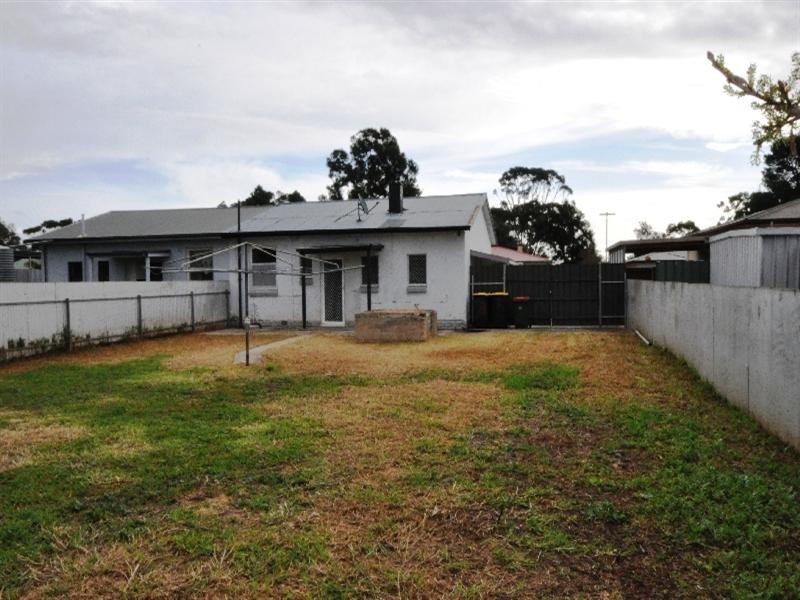 7 Hogarth Road, Elizabeth South SA 5112