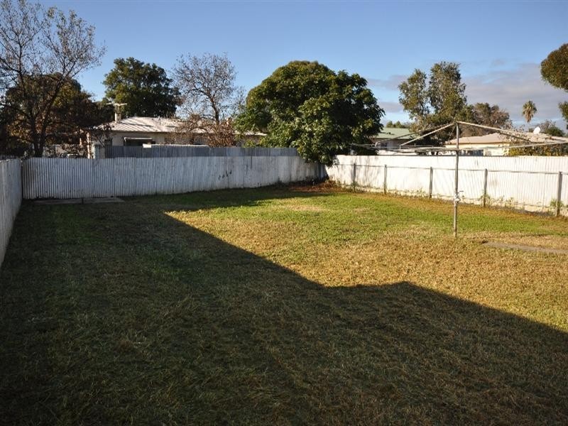 7 Hogarth Road, Elizabeth South SA 5112