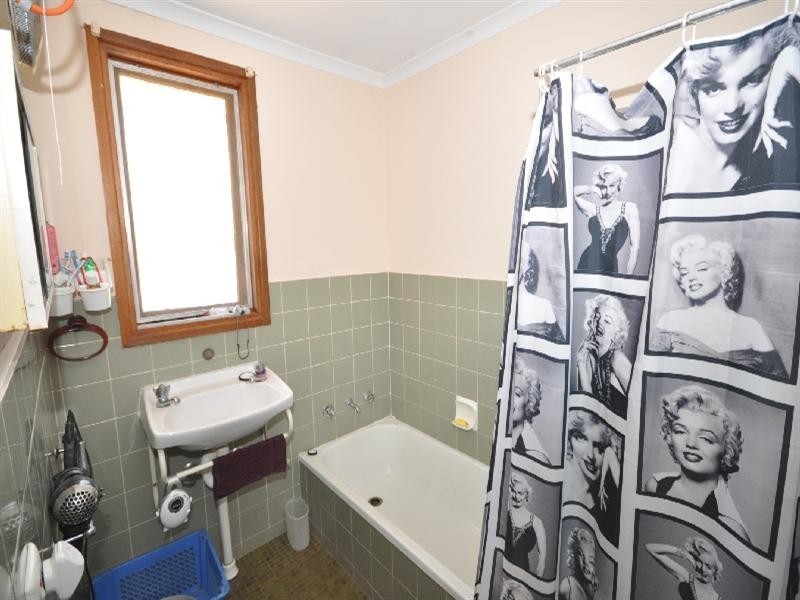 31 Paginton Crescent, Elizabeth East SA 5112