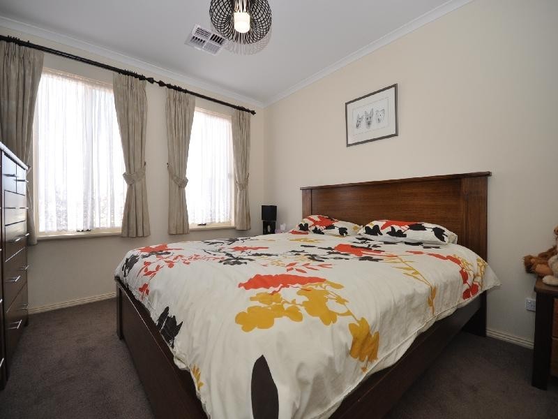 27 Monterey Drive, Munno Para West SA 5115