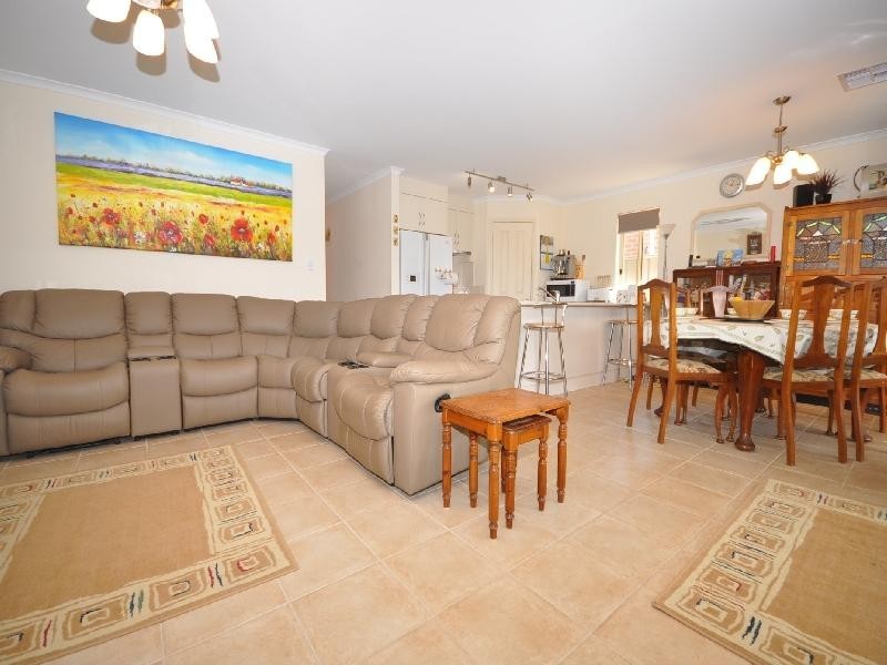 27 Monterey Drive, Munno Para West SA 5115