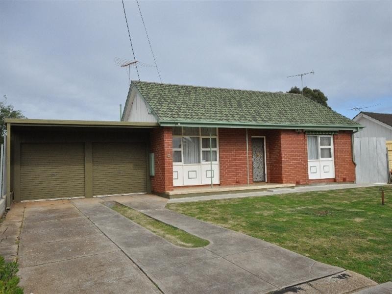 4 Salway Street, Elizabeth Park SA 5113