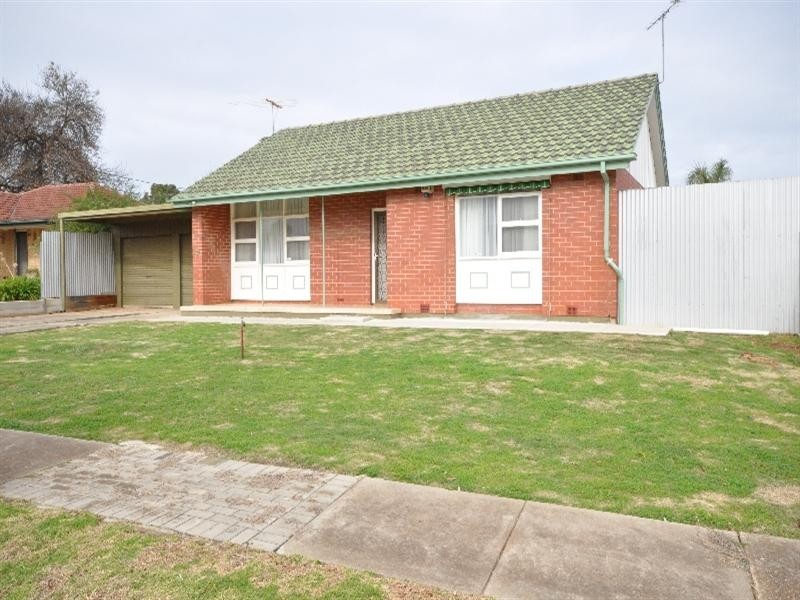 4 Salway Street, Elizabeth Park SA 5113