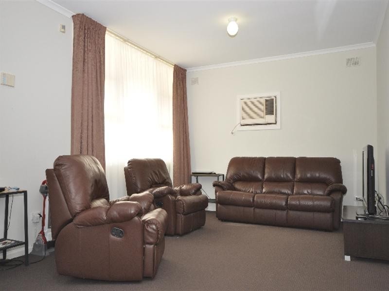 4 Salway Street, Elizabeth Park SA 5113