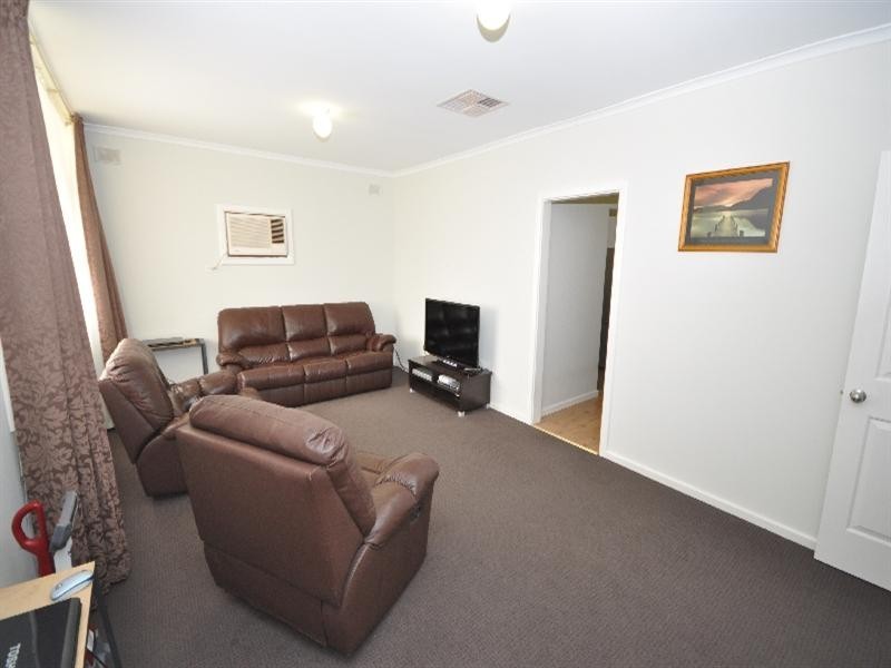 4 Salway Street, Elizabeth Park SA 5113