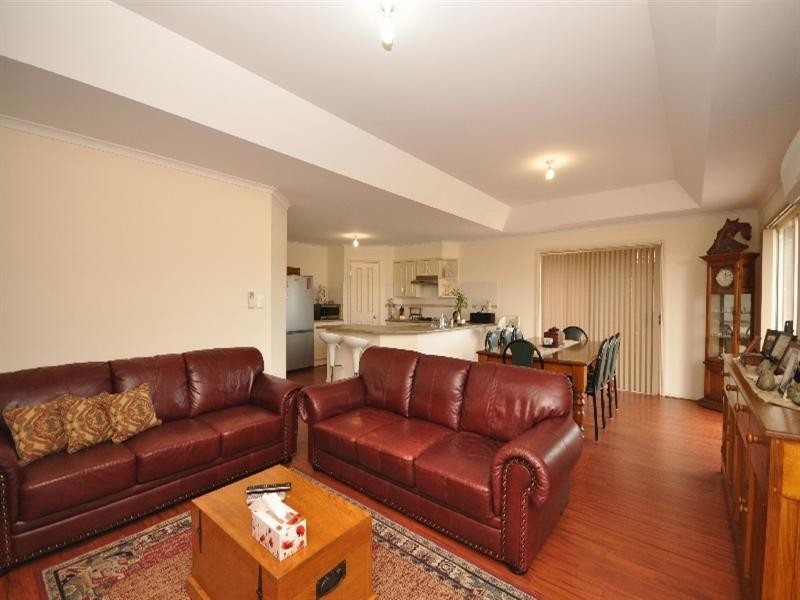 11 Jarrah Drive, Munno Para West SA 5115