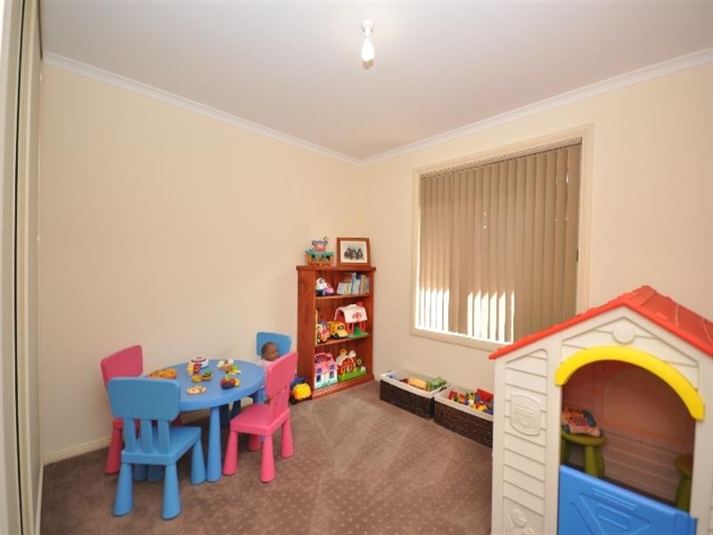 11 Jarrah Drive, Munno Para West SA 5115