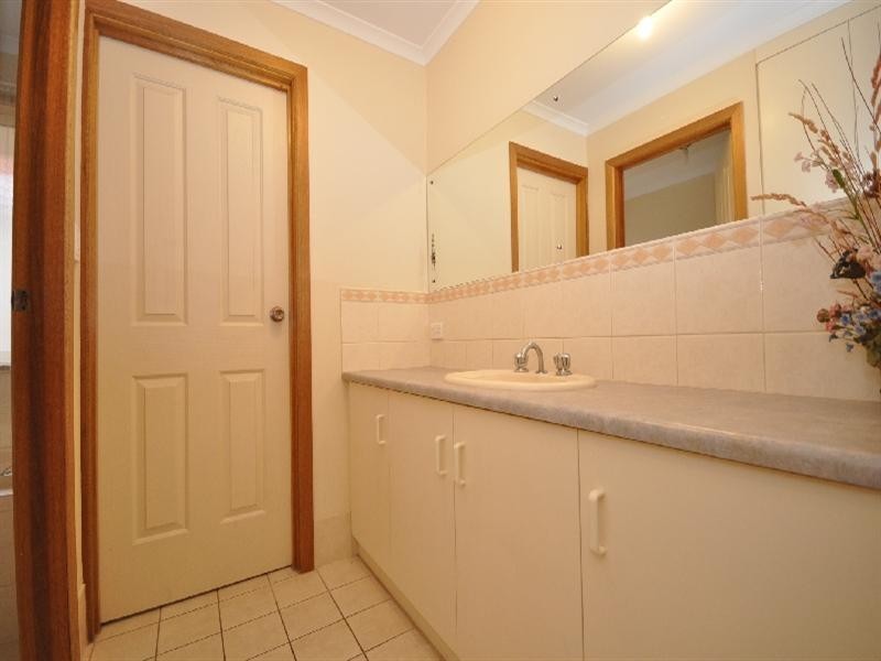 11 Madeline Court, Burton SA 5110