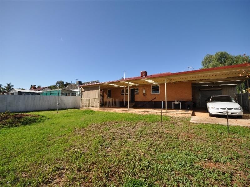13 Halsey Road, Elizabeth East SA 5112