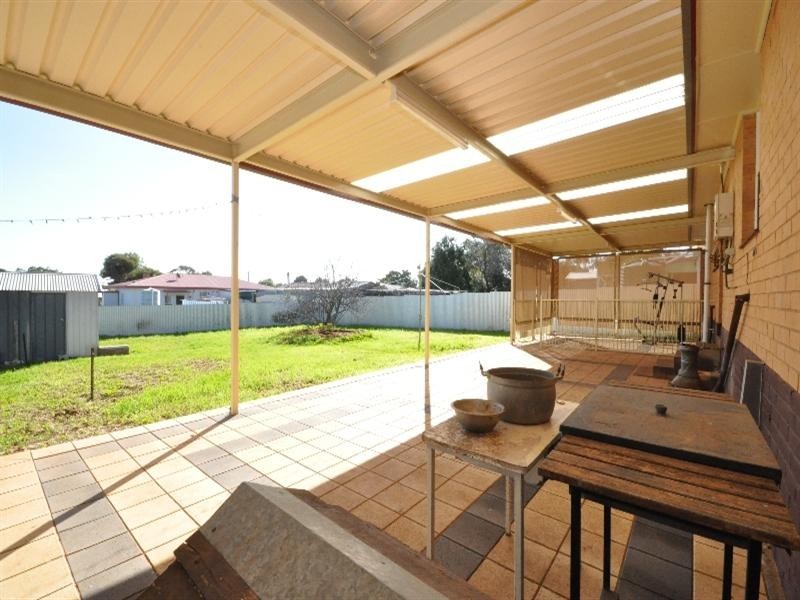 13 Halsey Road, Elizabeth East SA 5112